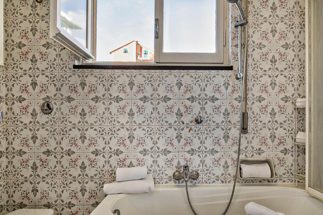 Homey Seaview Apartment By Wonderful Italy Genua Exterior foto